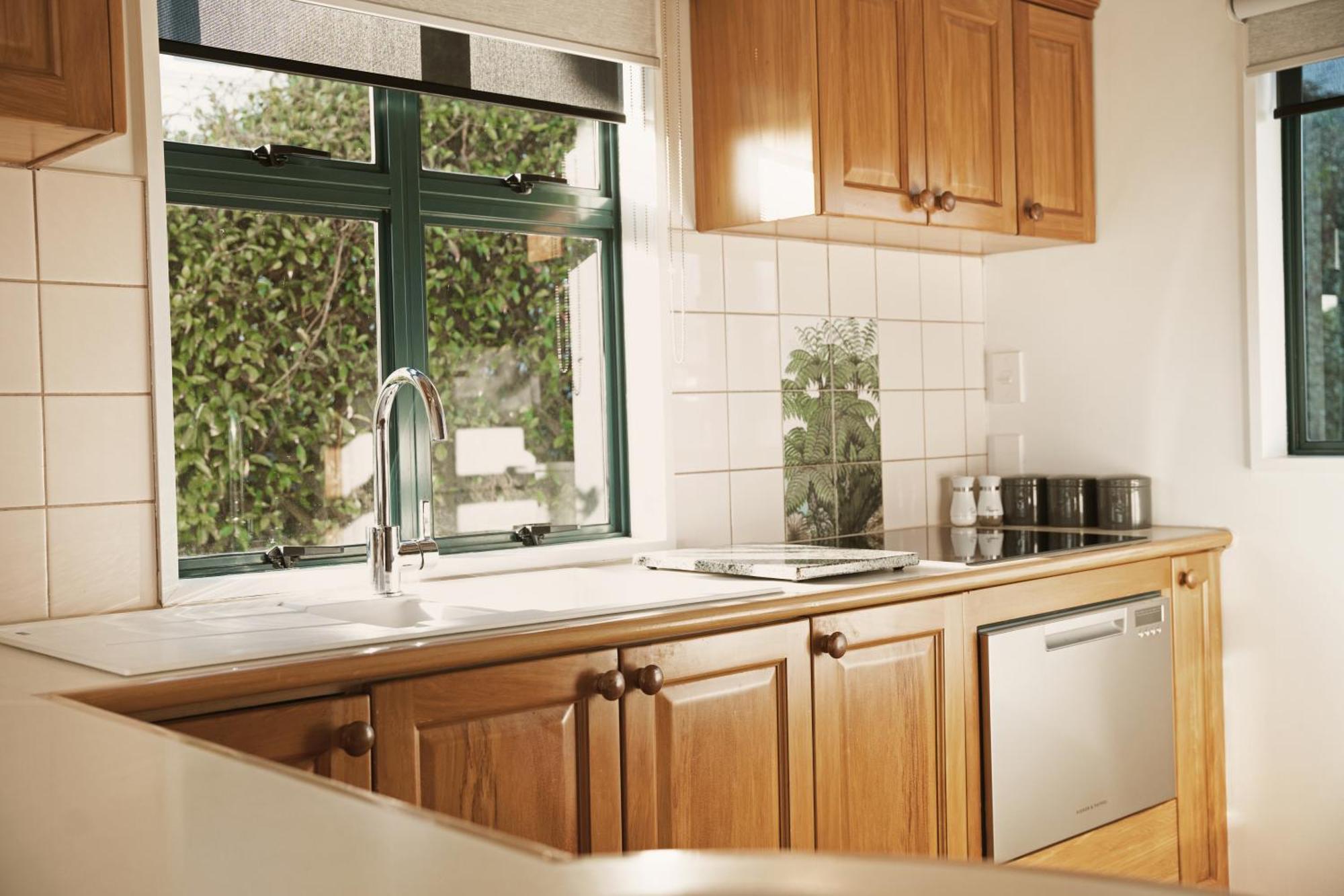 קופרס ביץ' Sunlit Bay Villas מראה חיצוני תמונה